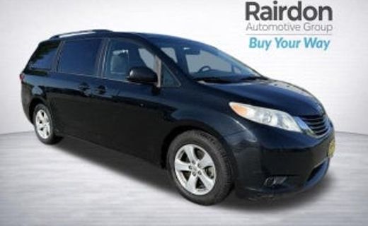 2015 Toyota Sienna LE