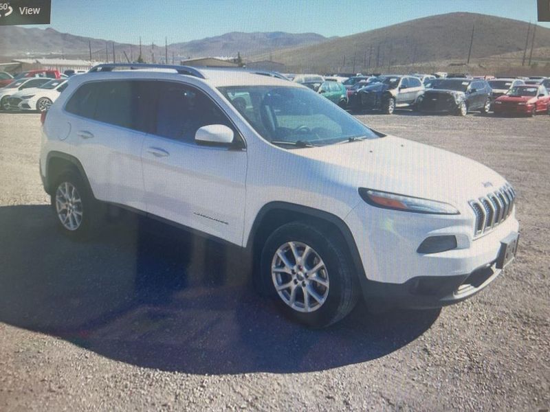2018 Jeep Cherokee — a typically priced live listing