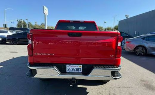 2024 Chevrolet Silverado LT