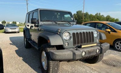 2015 Jeep Wrangler Sport
