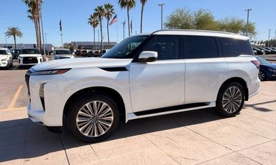 2026 Infiniti QX80 Luxe