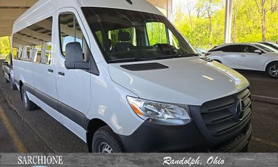 2025 Mercedes-Benz Sprinter 907 VS30 Passenger