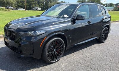2026 BMW X5 M60I