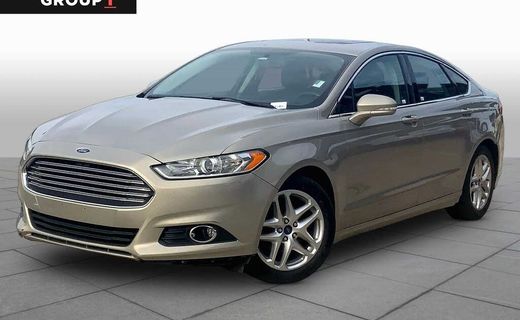 2015 Ford Fusion SE