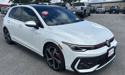 2025 Volkswagen GTI SE