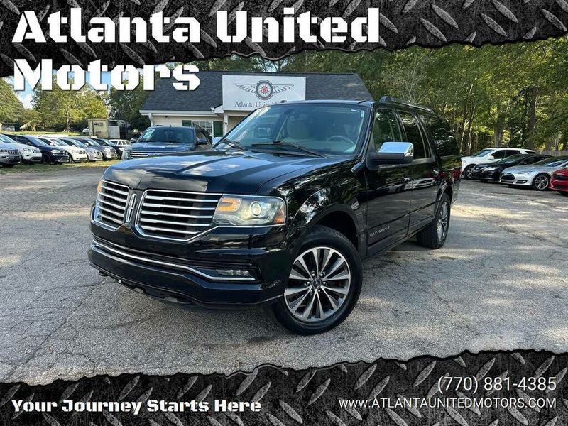 2016 Lincoln Navigator — a typically priced live listing