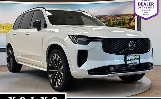2026 Volvo XC90 Ultra Dark