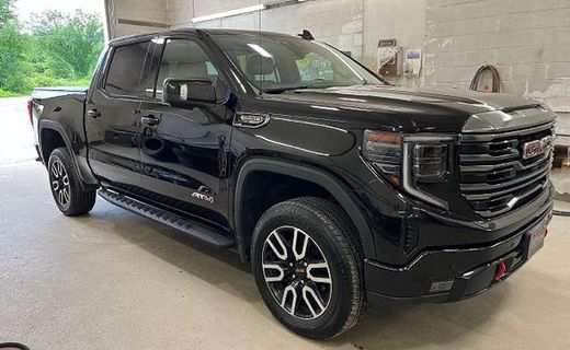 2022 GMC Sierra AT4