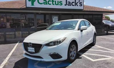 2016 Mazda MAZDA3 SV Base