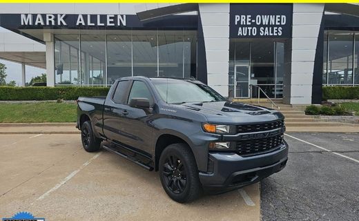 2020 Chevrolet Silverado Custom
