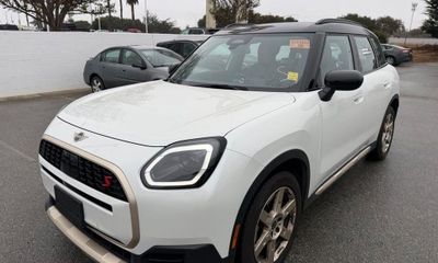 2025 Mini Countryman S