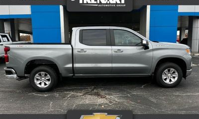 2024 Chevrolet Silverado LT