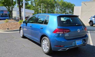 2019 Volkswagen Golf S SE