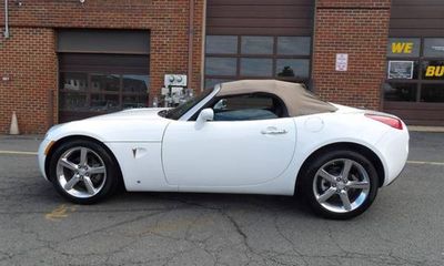 2009 Pontiac Solstice Base