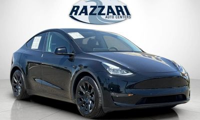 2022 Tesla Model Y Long Range