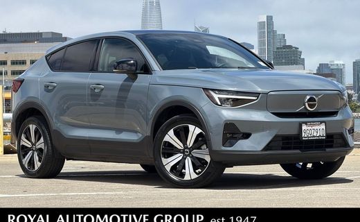 2023 Volvo C40 Plus Dark
