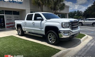 2018 GMC Sierra SLT