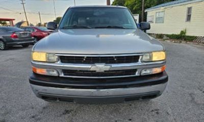 2005 Chevrolet Suburban 1500 FOR Sale