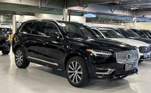 2023 Volvo XC90 Plus Bright