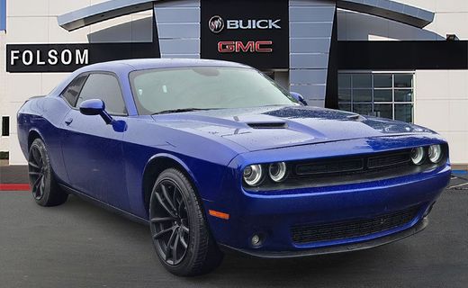 2022 Dodge Challenger SXT