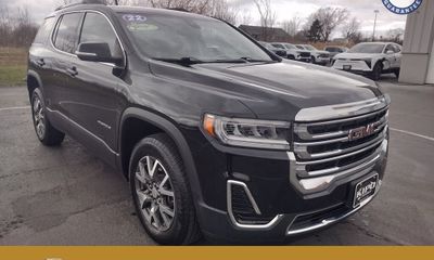 2022 GMC Acadia SLE
