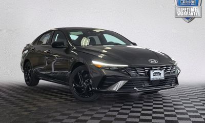2026 Hyundai Elantra SEL Sport Premium