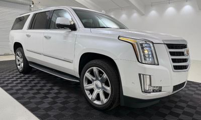 2019 Cadillac Escalade ESV Luxury