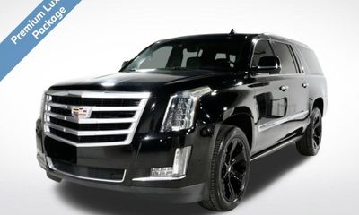 2018 Cadillac Escalade ESV Premium Luxury
