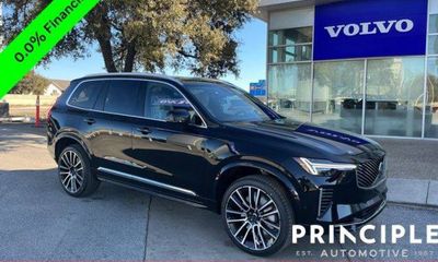 2026 Volvo XC90 Plus Bright