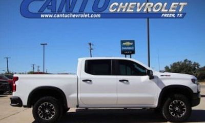 2025 Chevrolet Silverado ZR2