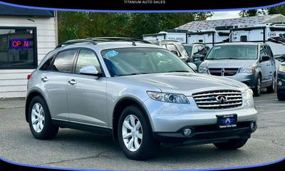 2005 Infiniti FX35 Base