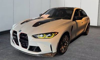 2024 BMW M3 CS