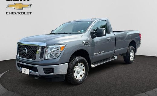 2017 Nissan Titan