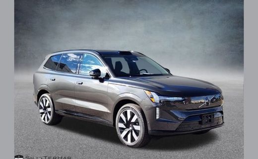 2025 Volvo EX90 Plus
