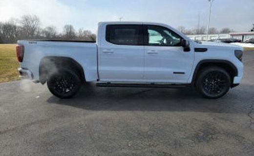 2026 GMC Sierra SLT