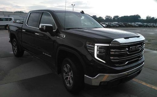2025 GMC Sierra SLT