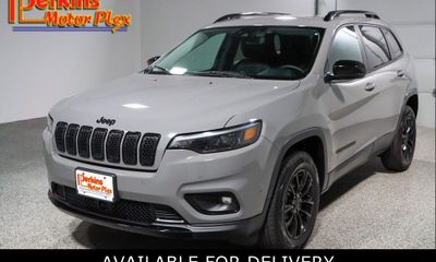 2023 Jeep Cherokee Altitude LUX