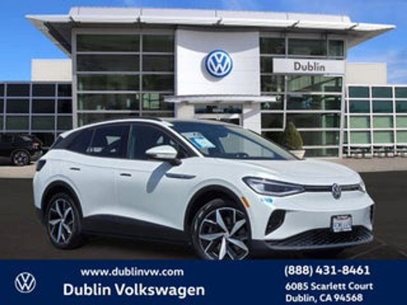2023 Volkswagen ID.4 — a typically priced live listing