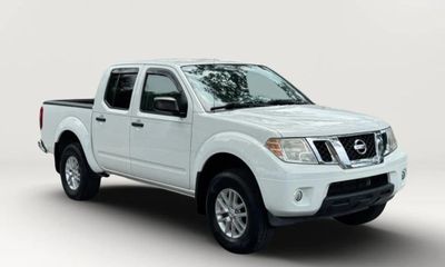 2017 Nissan Frontier SV