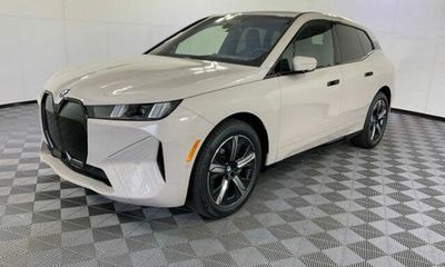 2026 BMW IX xDrive45