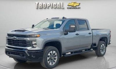 2026 Chevrolet Silverado HD LT
