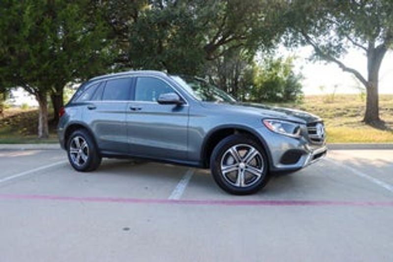 2016 Mercedes-Benz GLC — a typically priced live listing