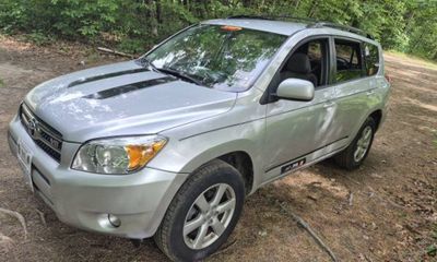 2007 Toyota RAV4 High Without Third