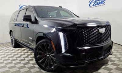 2025 Cadillac Escalade ESV V Series