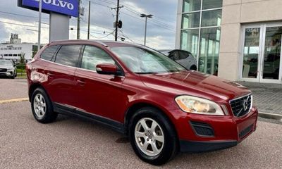 2012 Volvo XC60 32