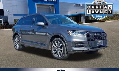 2022 Audi Q7 Quattro Premium Plus