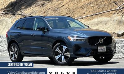 2024 Volvo XC60 Plus Dark
