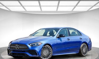 2025 Mercedes-Benz C-Class C300