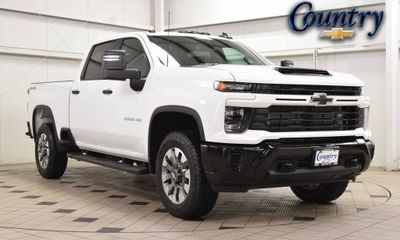 2026 Chevrolet Silverado HD Custom