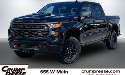 2026 Chevrolet Silverado Trail Boss Custom